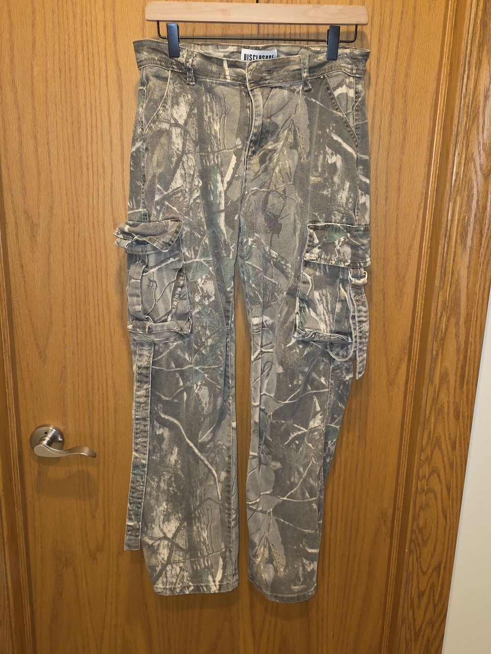 Women's Relaxed Camo Cargo Pants - Olive Green